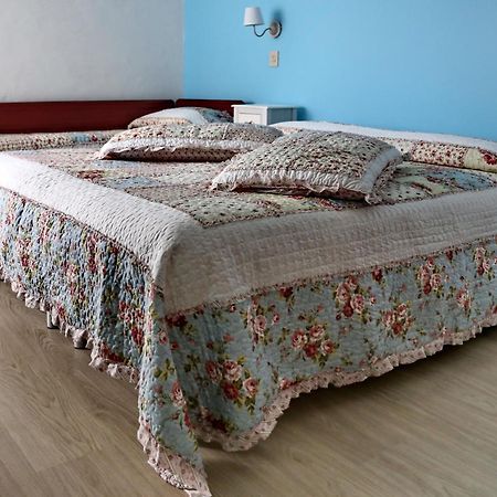 Hotel Santiago Мілано-Маріттіма Екстер'єр фото